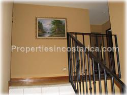 Santa Ana for sale, Santa Ana homes, Santa Ana real estate, TV room, family room, Santa Ana residencial, Santa Ana gated community, 1713