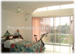 Cariari house for sale, Cariari real estate, modern home, golf area, cariari community, International schools, resort golf course, highway, malls, airport, 1606