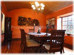 Costa Rica real estate, Luxury homes Costa Rica, Curridabat Costa Rica, Colonial style homes, large gardens, near city