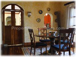 Costa Rica real estate, Luxury homes Costa Rica, Curridabat Costa Rica, Colonial style homes, large gardens, near city