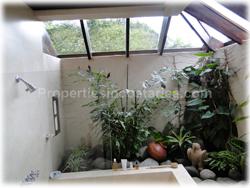 Costa Rica real estate, Luxury homes Costa Rica, Curridabat Costa Rica, Colonial style homes, large gardens, near city