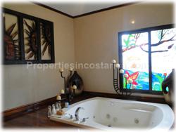 Costa Rica real estate, Luxury homes Costa Rica, Curridabat Costa Rica, Colonial style homes, large gardens, near city