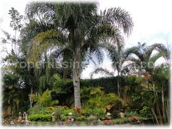 Costa Rica real estate, Luxury homes Costa Rica, Curridabat Costa Rica, Colonial style homes, large gardens, near city