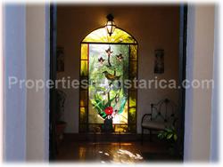 Costa Rica real estate, Luxury homes Costa Rica, Curridabat Costa Rica, Colonial style homes, large gardens, near city