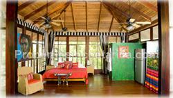 Manuel Antonio Vacation rentals, vacation homes, Manuel Antonio Costa Rica, ocean view, large groups, swimming pool, balinese style