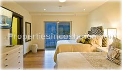 Guanacaste Beachfront condo. Guanacaste vacation rentals, vacation condos, Papagayo Marina rentals, Papagayo bay rentals, beachfront condo for rent, oceanfront marina condominium