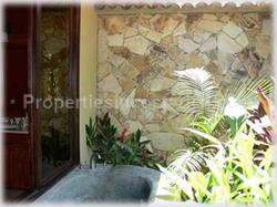 Beach proximity, home in Pavones, Pavones property, Pavones for sale, surfing, waves, gated community, Costa Rica surfing, security, privacy, high ceilings, tropical, 1473