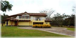 Los Ceibos Puntarenas, Los Ceibos homes, Los Ceibos for sale, 4 bedroom, 2 level, Puntarenas community home, 1750