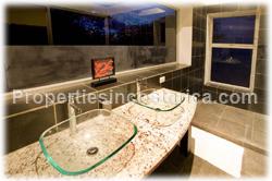 Costa Rica vacation villa, rainforest vacation home, Manuel Antonio, swimming pool, jungle villa, views