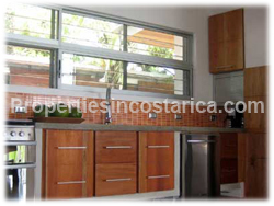 Manuel Antonio Costa Rica, Manuel Antonio vacation rentals, villas for rent, vacation Costa Rica, swimming pool, rainforest