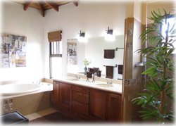  Costa Rica real estate, Atenas Costa Rica, Homes for Sale, Roca Verde Atenas, swimming pool, gated community