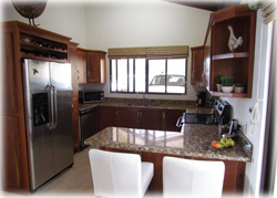  Costa Rica real estate, Atenas Costa Rica, Homes for Sale, Roca Verde Atenas, swimming pool, gated community