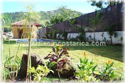 Santa Ana Costa Rica, Townhouse, for rent, 3 bedroom, gated community, swimming pool