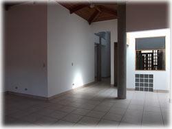 Costa Rica real estate, Costa Rica Escazu rentals, homes for rent, one level home, single family home, secure neighborhood