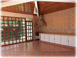 Costa Rica real estate, Costa Rica Escazu rentals, homes for rent, one level home, single family home, secure neighborhood