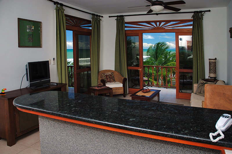 Jaco beach Beachfront condos for sale, ID CODE 1790