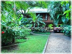 Tamarindo for sale, real estate, tree house, tropical, beachfront, furnished, Tamarindo beach home, 1586