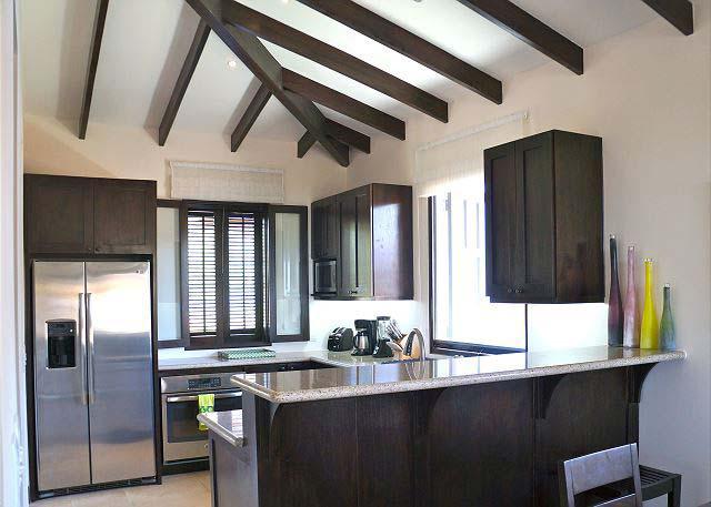 Vacation Villa Located in a Beachfront Town, ID CODE: #2997