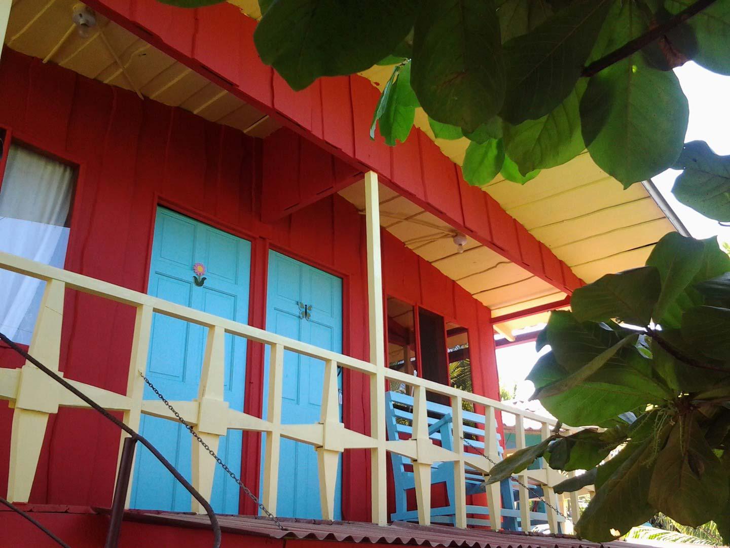 Uvita Turnkey B&B Walking Distance to Beach!