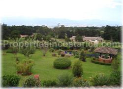 Heredia for sale, Heredia mountain home, valley view, green areas, community, location, 1625