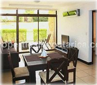 Vacation Condo in Santa Ana Country Club Community