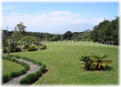 Heredia mountain estate, country house, Costa Rica chalet, for sale, Heredia real estate, furnished, mountain view, valley view, wood, 1543