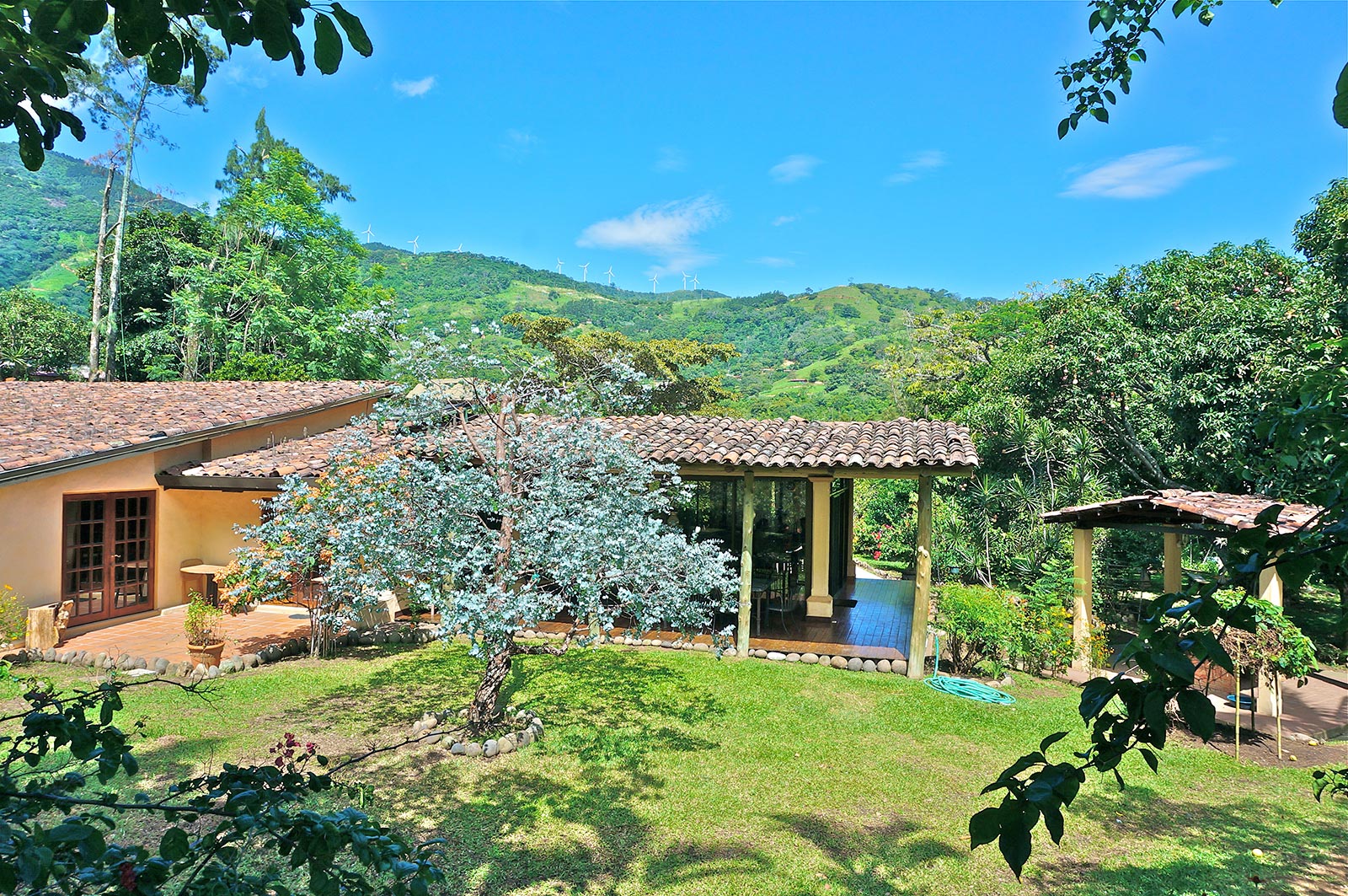 Costa Rica’s Homes of the Central Valley