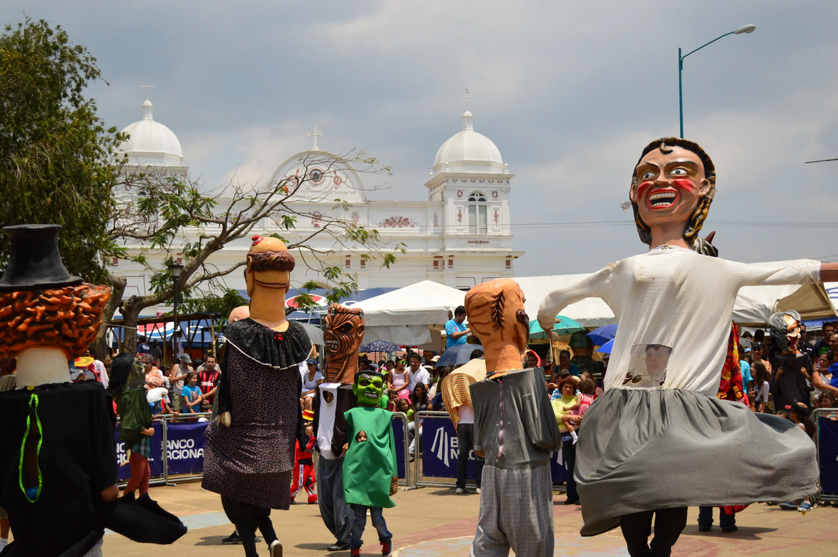 Halloween in Costa Rica: Masks, Beach Parties and a Pura Vida Twist