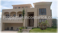 Exquisitely Designed Residence In Upscale Gated Community - Santa Ana