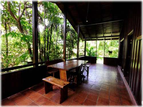 central pacific real estate, custom homes, 2 beds, wood homes, mountain properties, spacious rooms