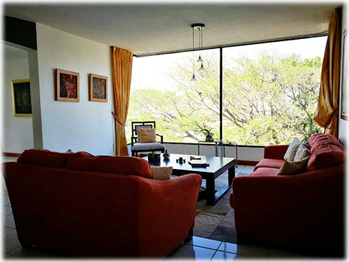 penthouse,views,condo,condominium,escazu, outdoor,apartment, buildings panoramic, two story, bright, quality,parking,amenities, windows, gardens, complex, pathways
