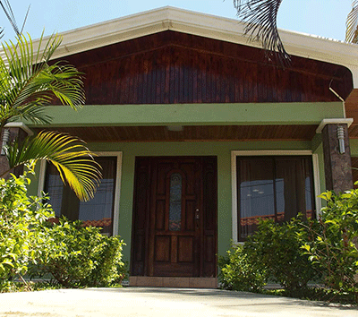 Steal of a Deal in Palmares! Perfect for Families - Quiet street, Newer House, Large Yard