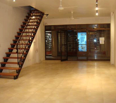 Commercial Locale in Central Pacific, Great Location, Right Next to Movie Theater!