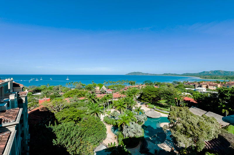 Luxury, surfing, fishing, golf, beach, sand, view, condo, tamarindo, ocean, sunset, breezes.