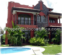 Elegant Pacific Ocean Retreat