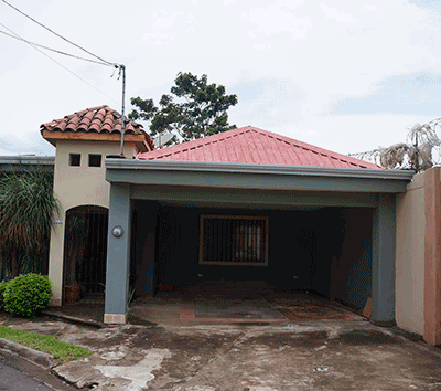 Charming one story home in a quiet and peaceful neighborhood in Heredia, good location
