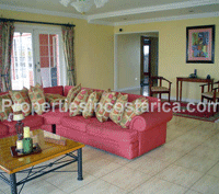 Large Home For Rent in Heredia, Close to Business Parks and Universities