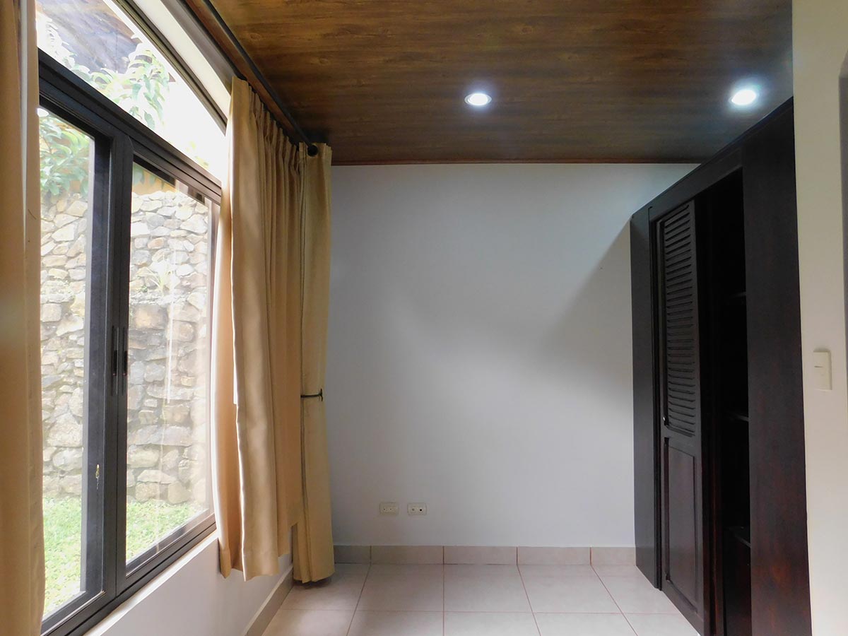home for retirement in costa rica