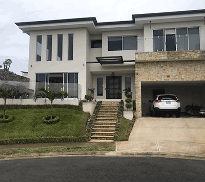 Brand New Home in a Sophisticated Neighborhood in Heredia